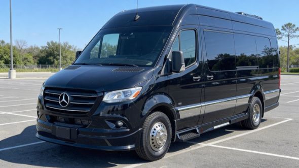 8 passenger sprinter van vancouver