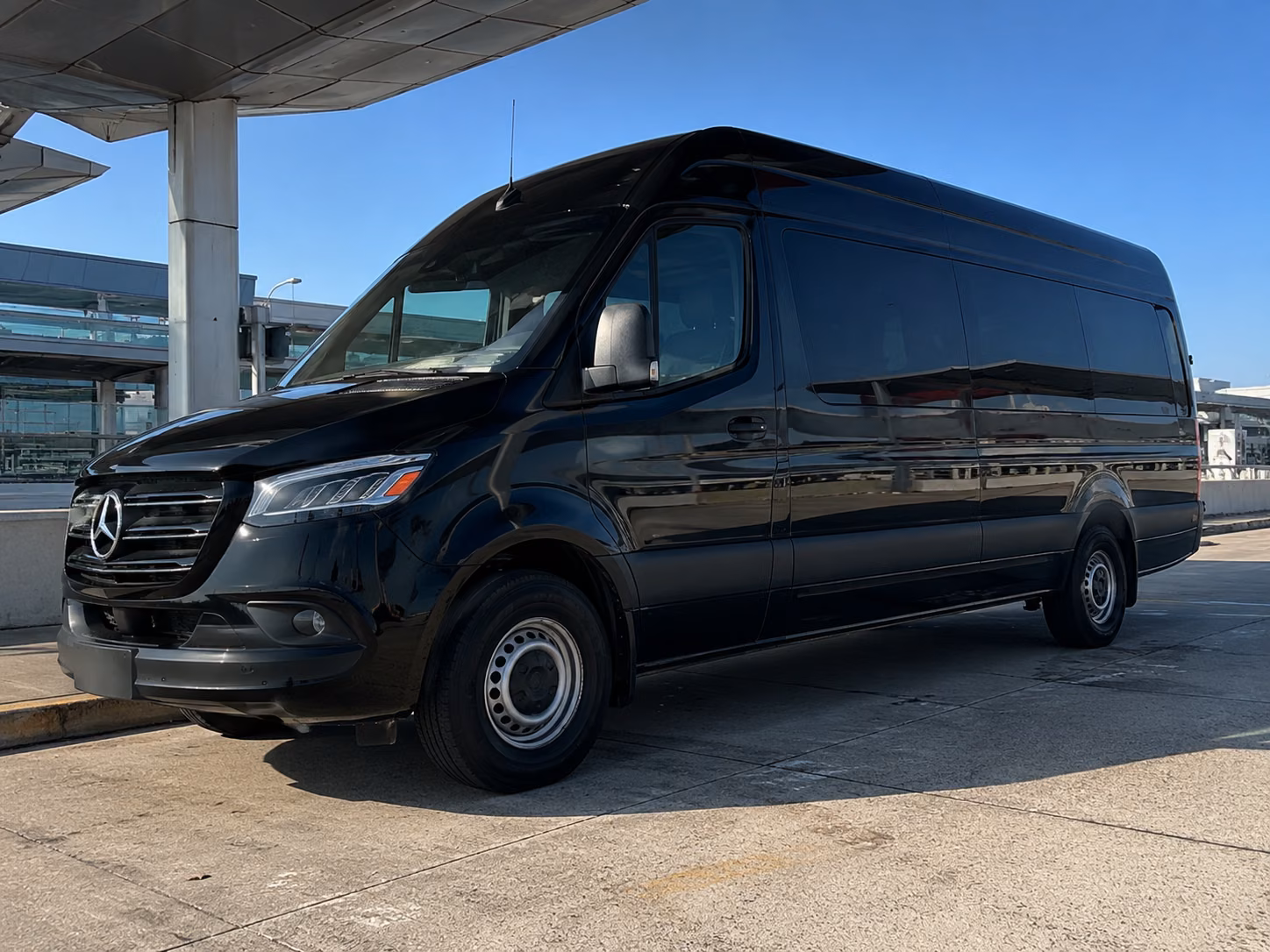vancouver 10 passenger sprinter van