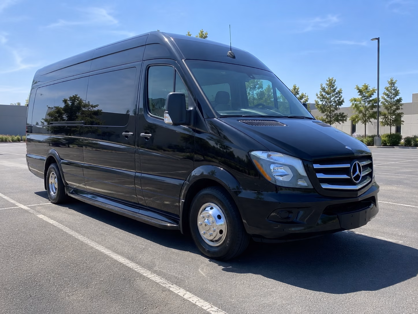 vancouver 15 passenger sprinter van